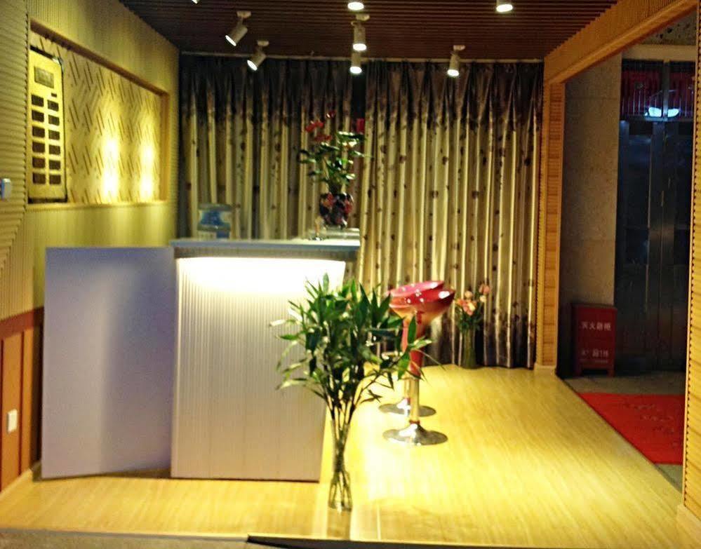Baoli Hotel Kunming Changshui Airport Dabanqiao Exterior photo